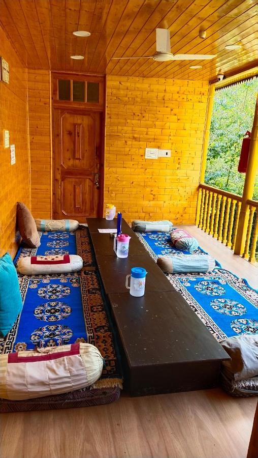 Kasol Wooden Cottage Exteriör bild