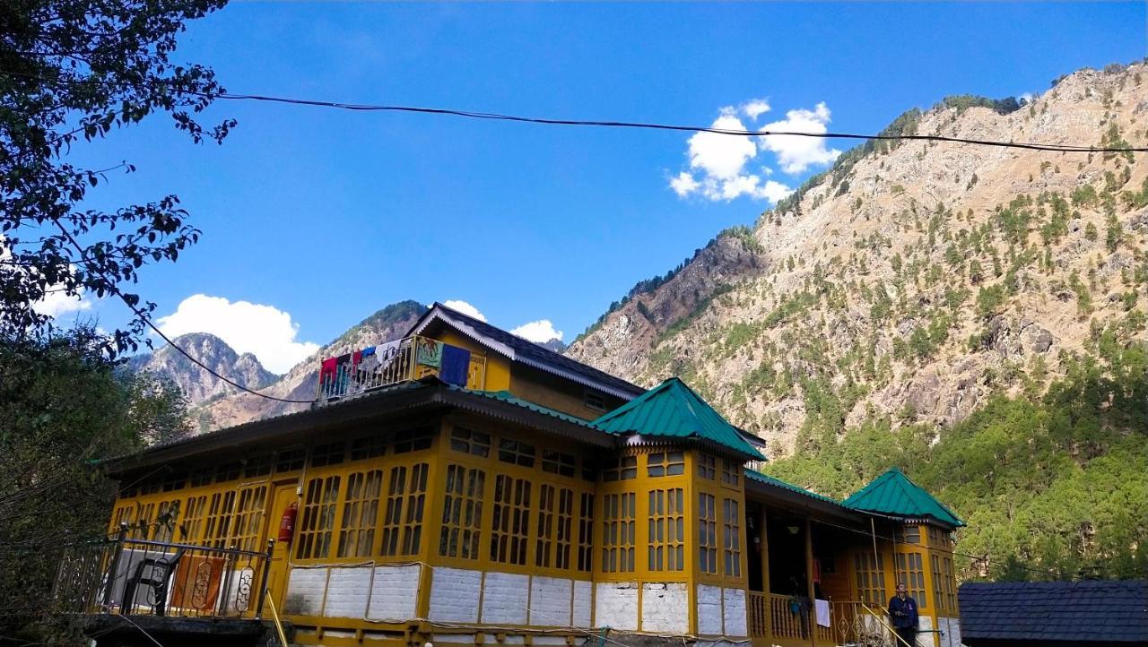 Kasol Wooden Cottage Exteriör bild