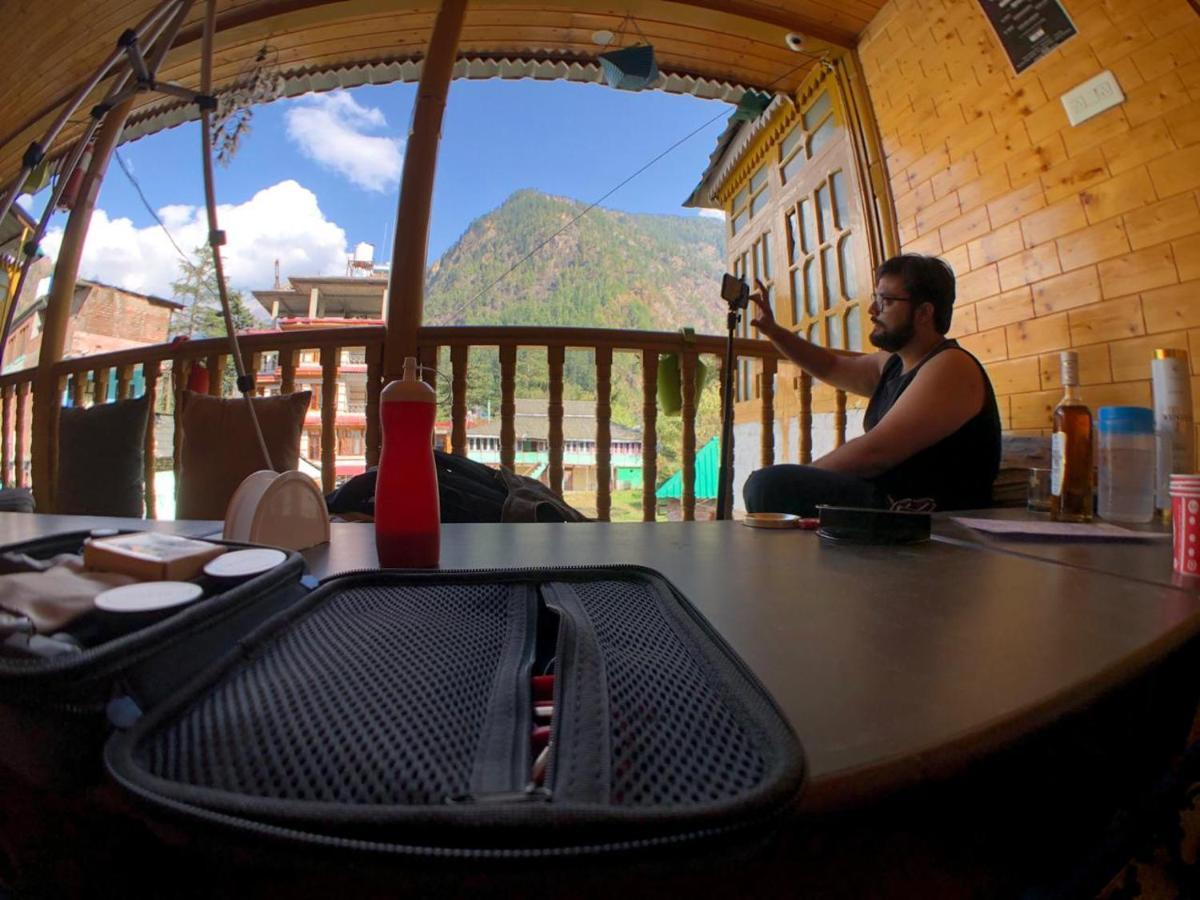 Kasol Wooden Cottage Exteriör bild