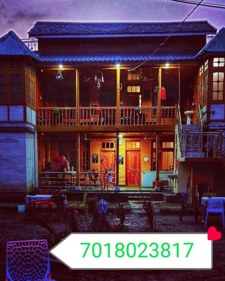 Kasol Wooden Cottage Exteriör bild
