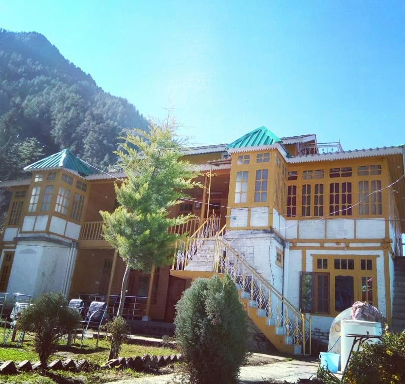 Kasol Wooden Cottage Exteriör bild