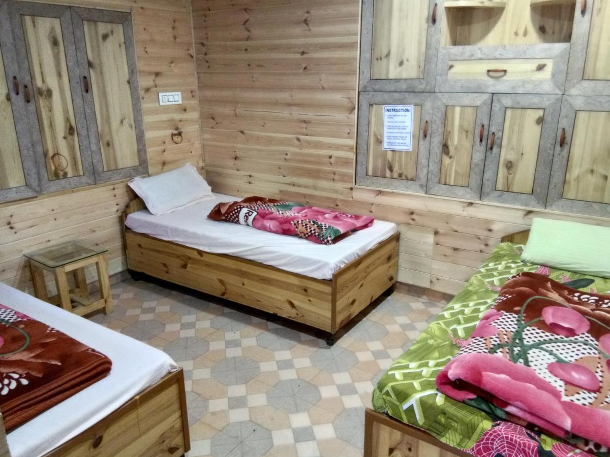Kasol Wooden Cottage Exteriör bild